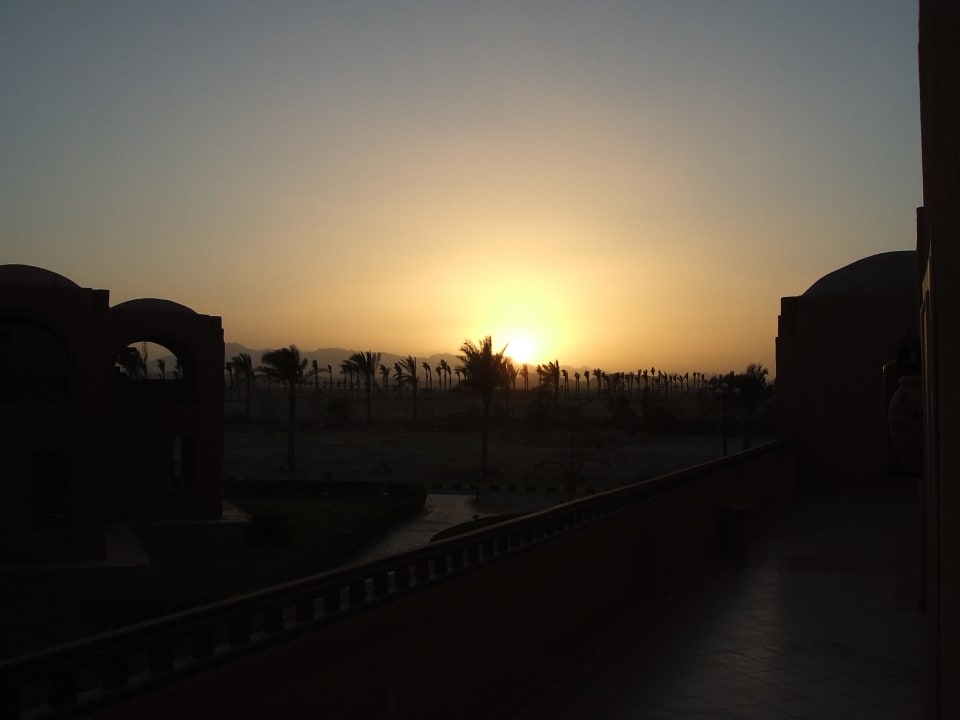 Sonnenuntergang Swisstouch Oriental Resort Marsa Alam