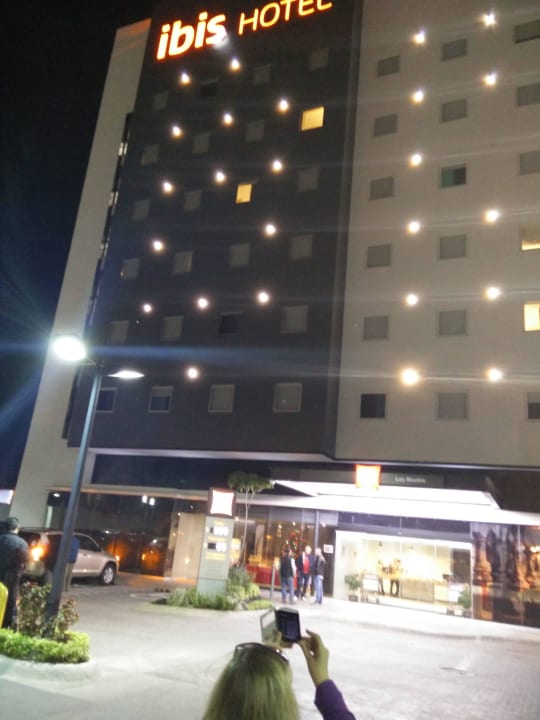 Fachada hotel ibis Hotel Los Mochis