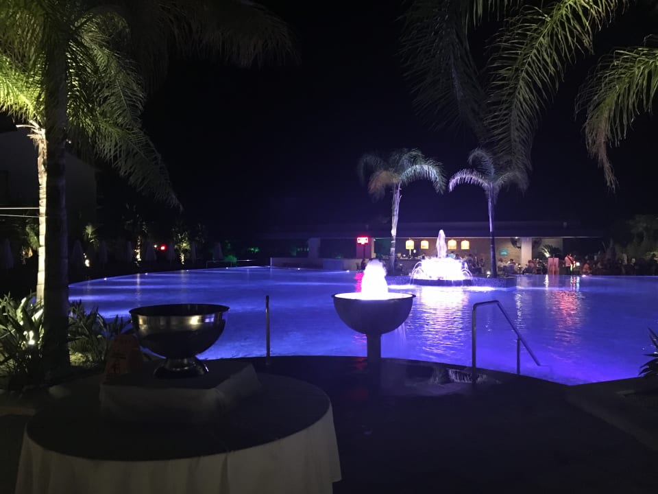 Pool Akra Fethiye Tui Blue Sensatori