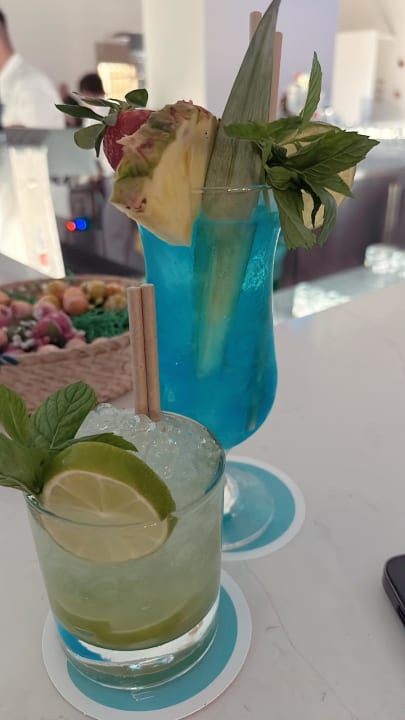 Gastro Jacaranda Luxury Resort