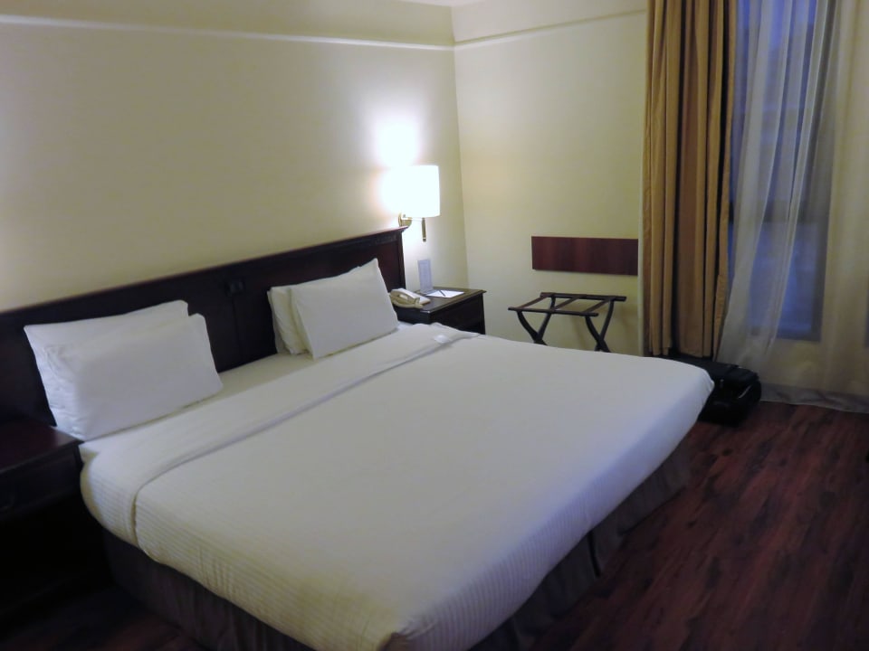 Suite #903 Le Commodore Hotel