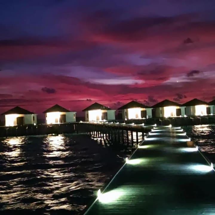 Außenansicht ROBINSON MALDIVES