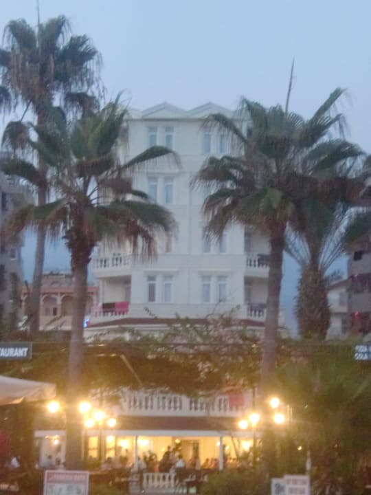 Vom Strand aus Azak Hotel