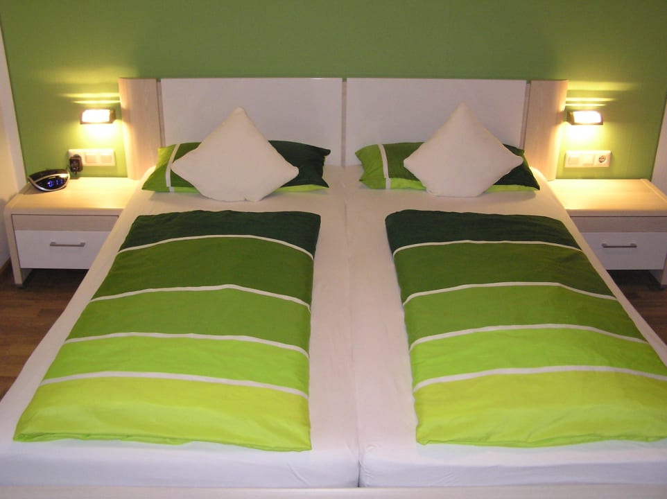 Gute Nacht! Weingut & Gästehaus Röhm