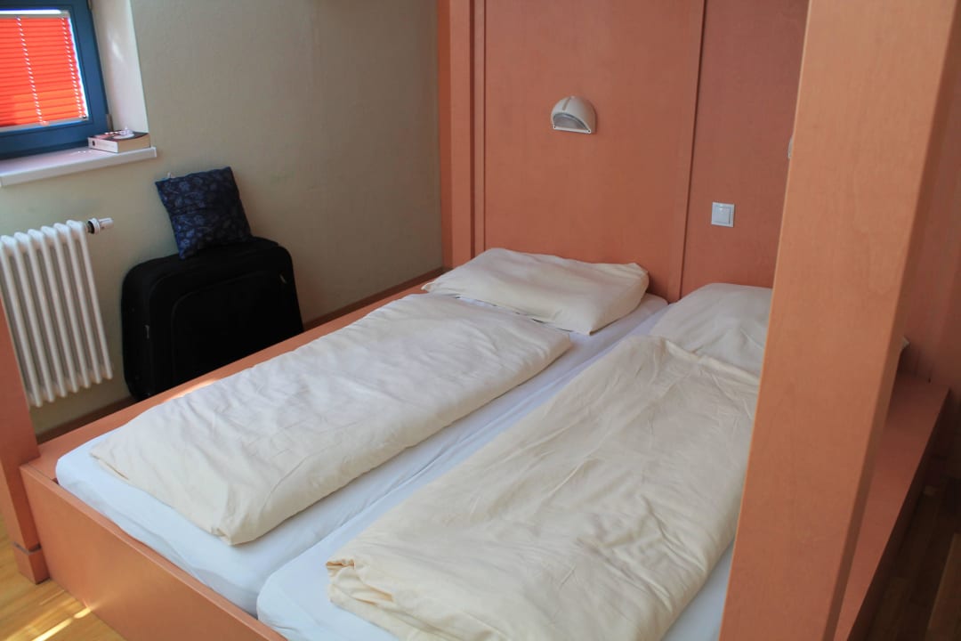 Die Eltern schlafen unten JUFA Familienresort Kempten