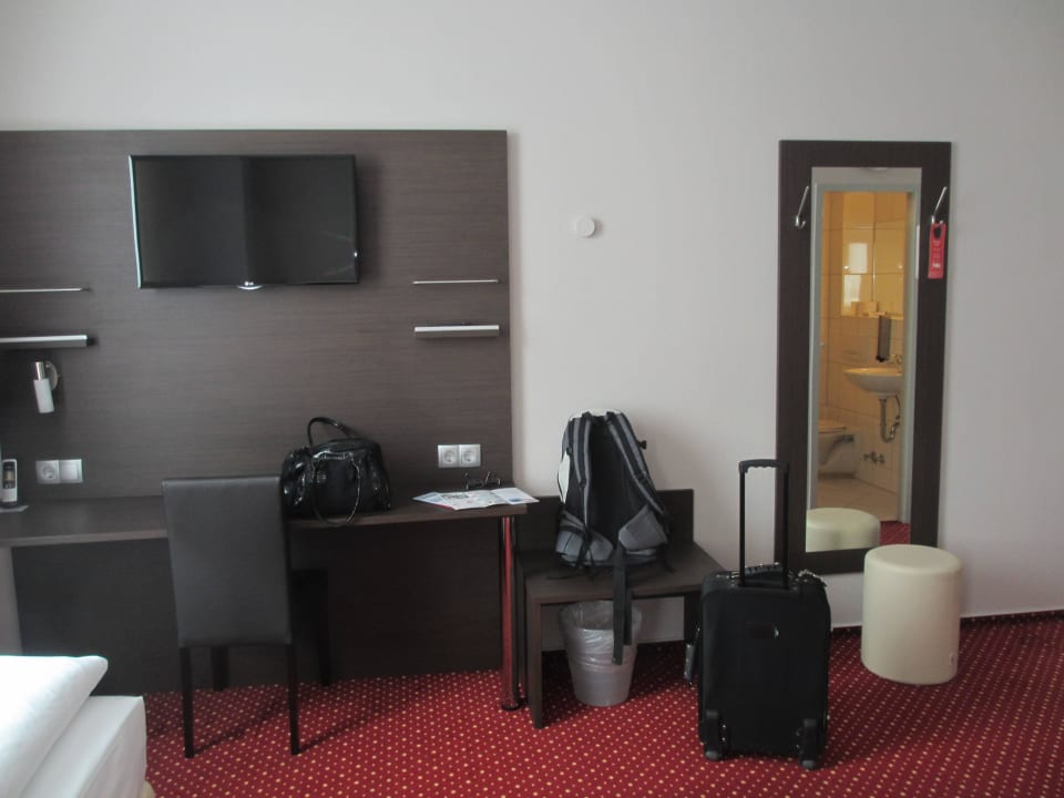 Blick zum Bad PLAZA INN Hamburg Moorfleet