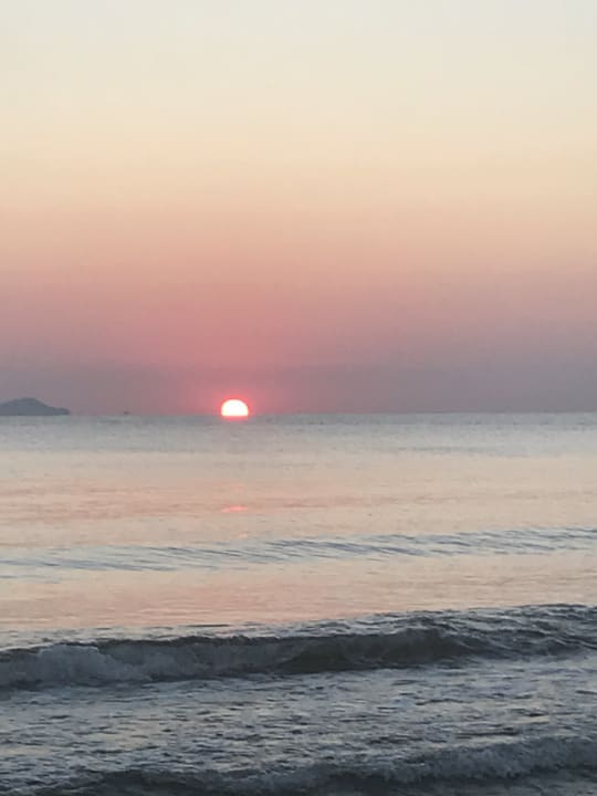 Strand Apollonia Beach Resort & Spa