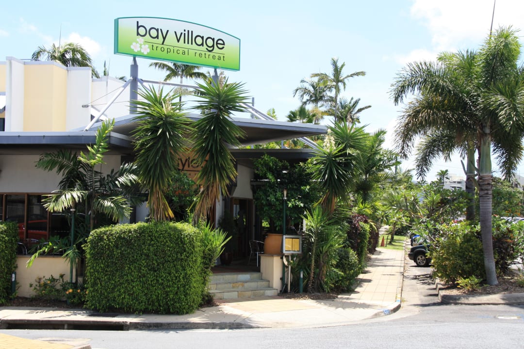 Außenansicht Bay Village Tropical Retreat &  Apartments