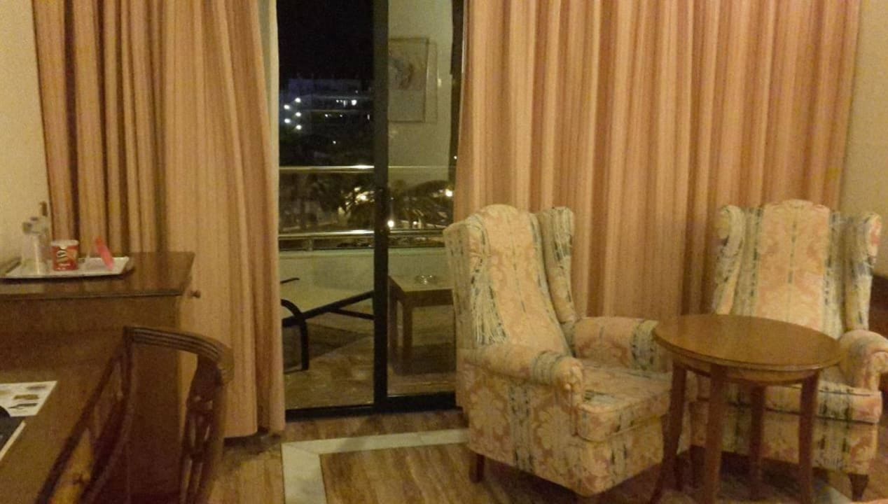 Gediegene Einrichtung ... Hotel Serrano Palace