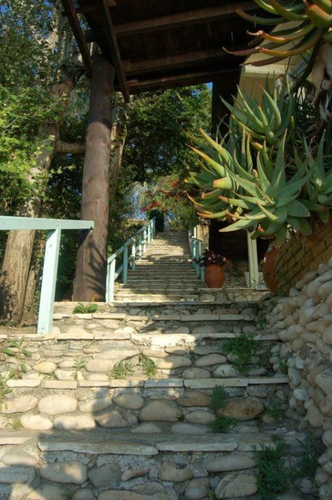 Treppe Porto Koukla Beach