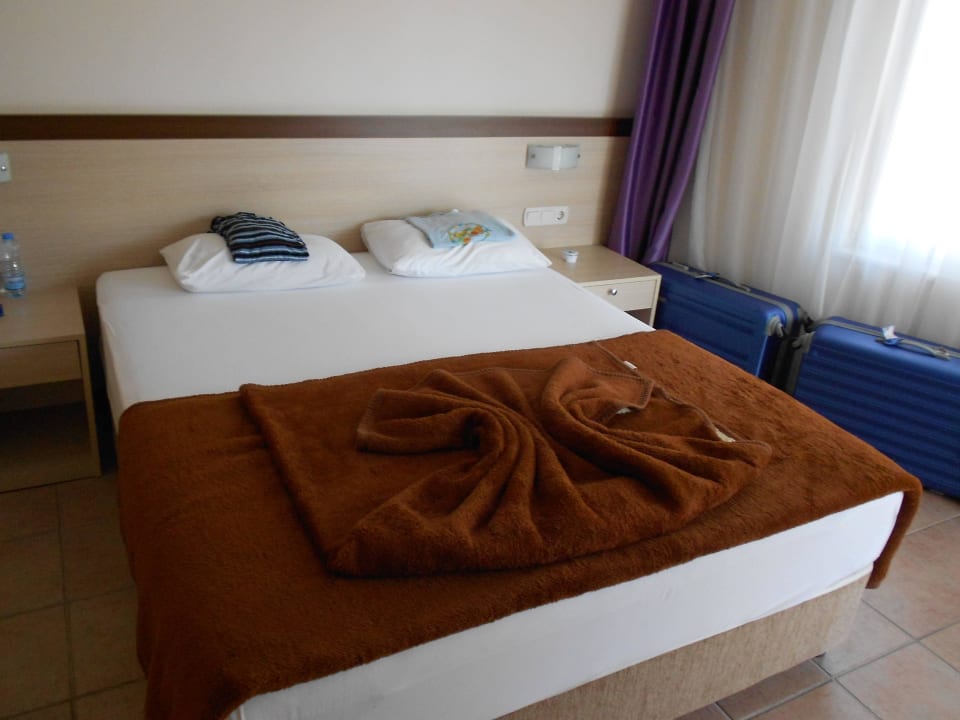 Jeden Tag andere Deko Hotel Sirma