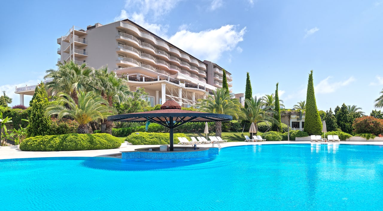 Pool Starlight Resort Hotel