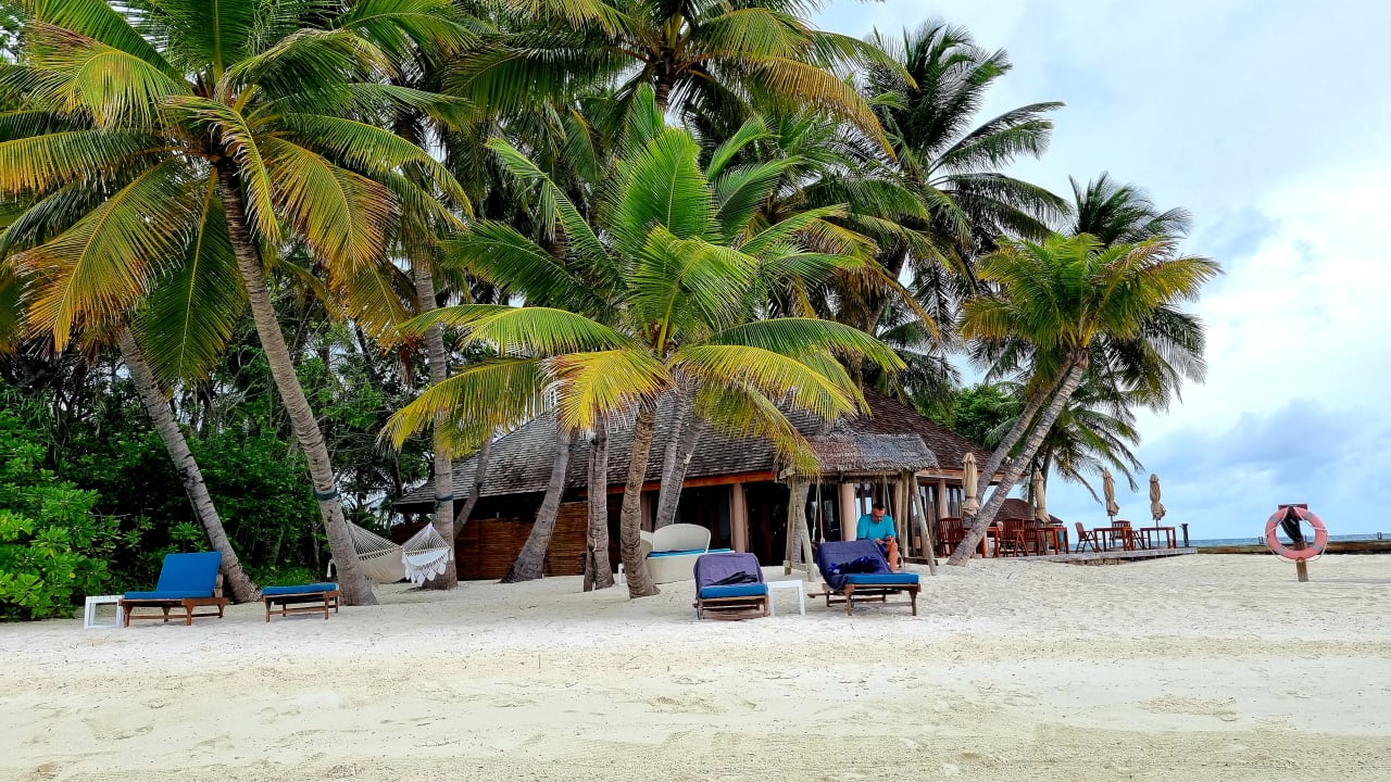 Strand Veligandu Maldives Resort Island