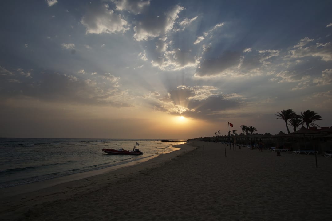 Strand Malikia Resort Abu Dabbab