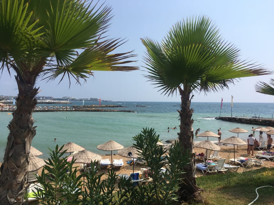 Strand Kolibri Resort Hotel