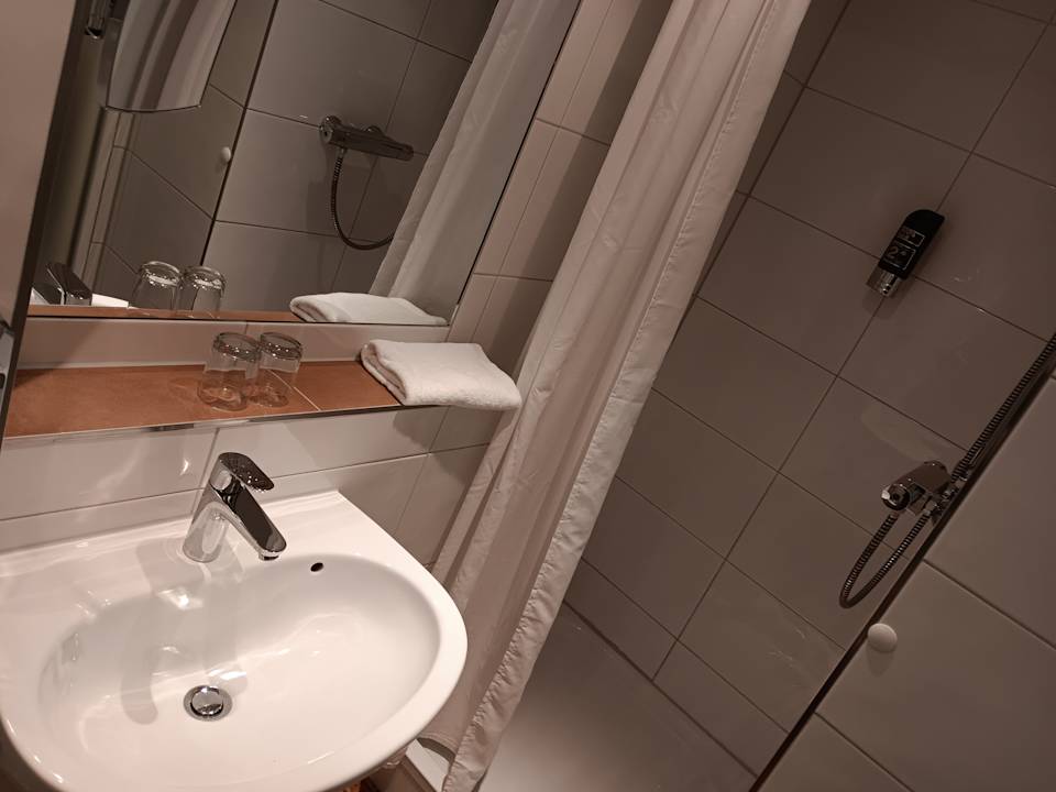 Zimmer Kommerzhotel Köln