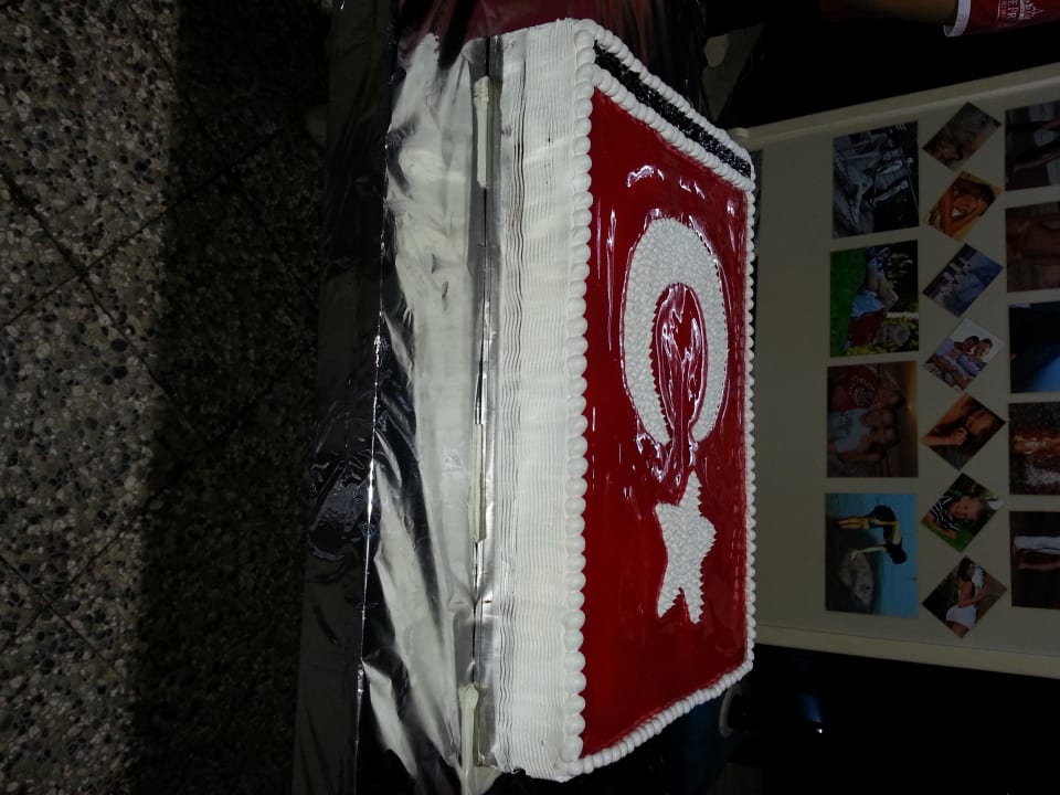 Türkische Rießen Torte  Side Prenses Resort & Spa