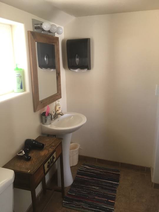 Zimmer Cowboy Country Inn