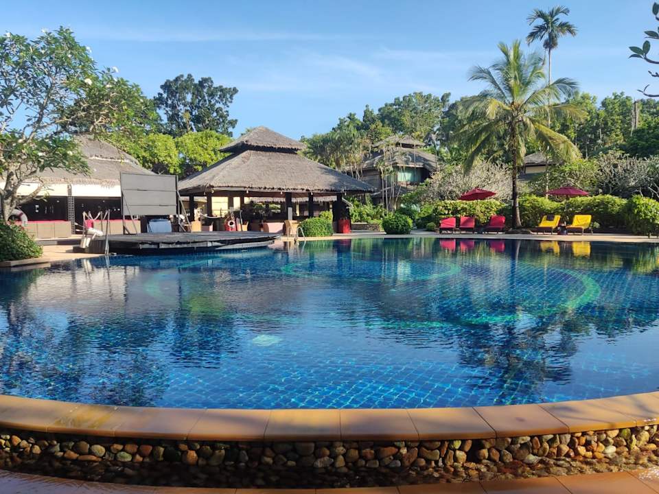 Pool Centara Koh Chang Tropicana Resort