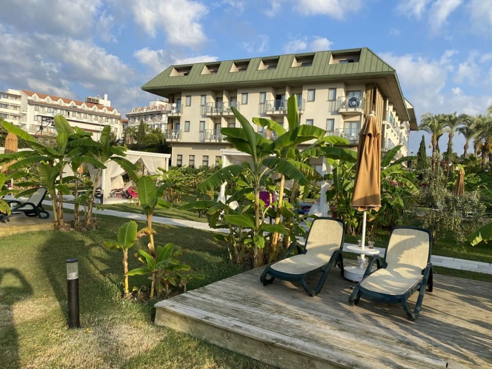 Gartenanlage Hotel Novum Garden Side