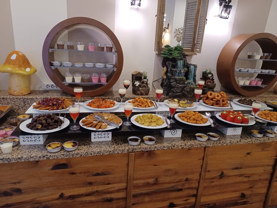 Gastro Club Turtas Beach Hotel