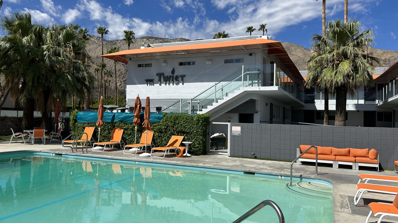 Pool The Twist Palm Springs