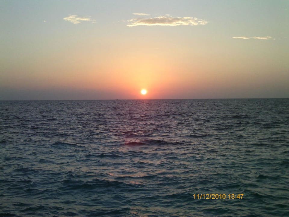 Sonnenuntergang Veligandu Maldives Resort Island