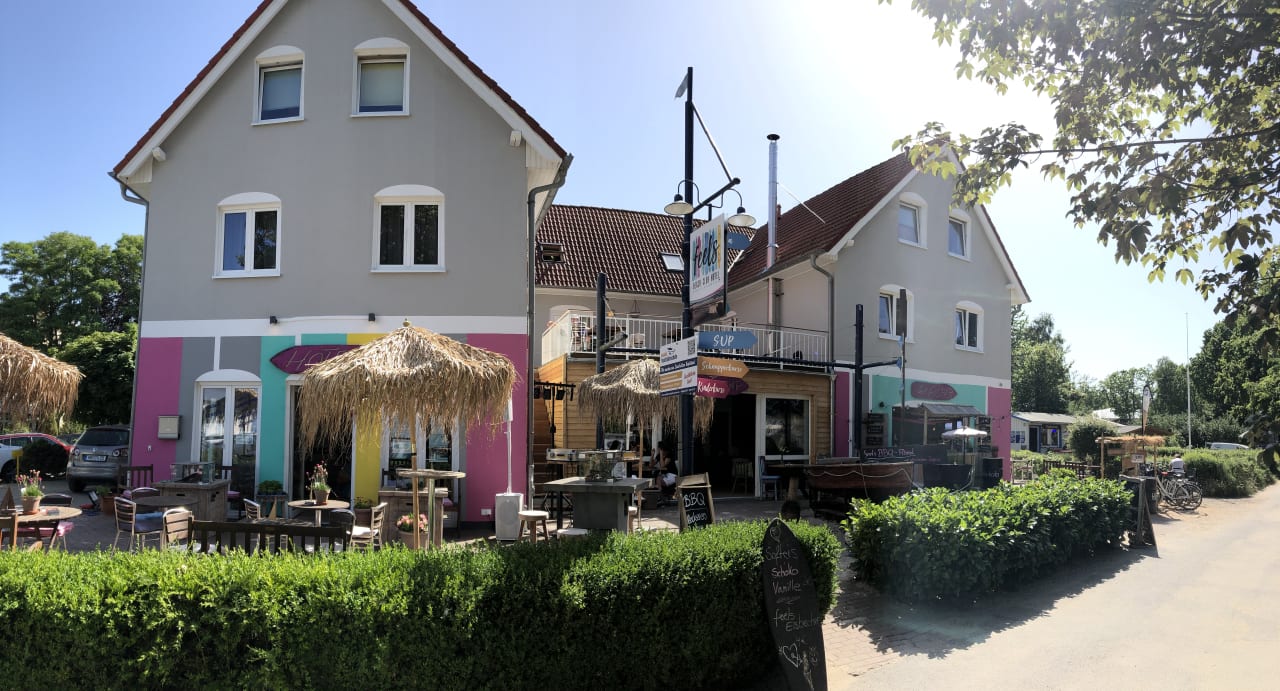 Außenansicht feels Beach Club Hotel