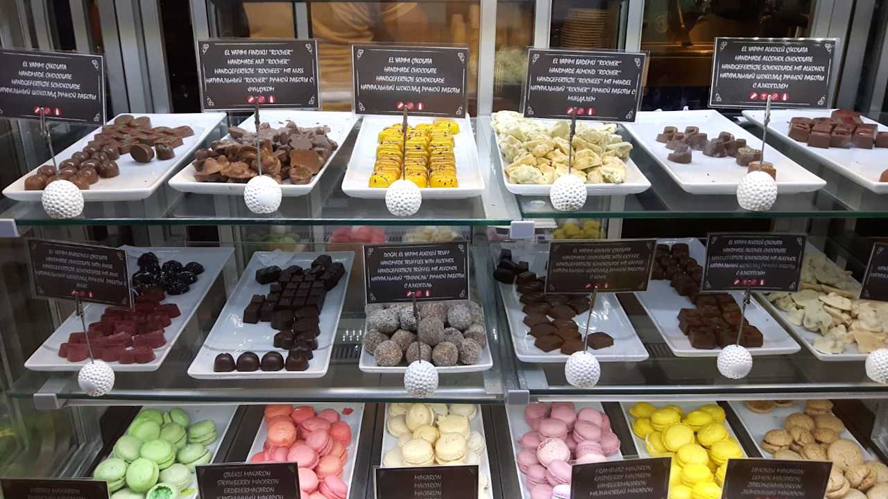 Gastro Acanthus Cennet Barut Collection