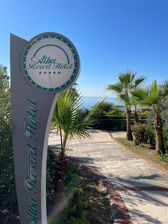 Außenansicht Alba Resort Hotel