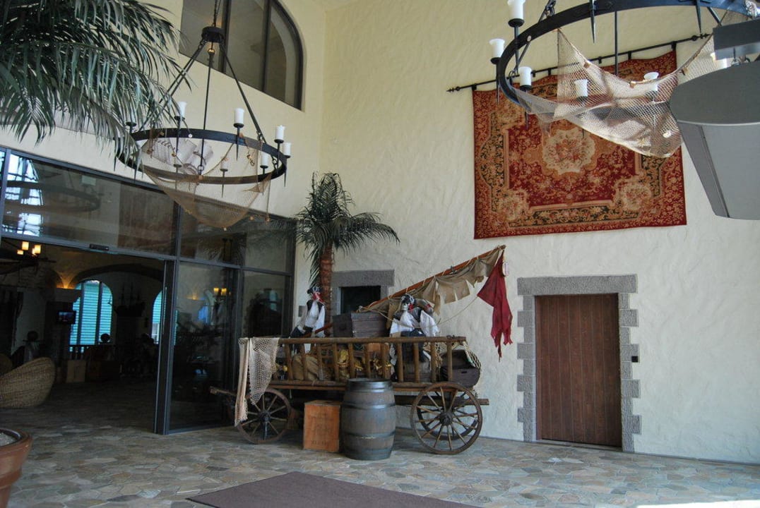 Unterer Engang bzw.ausgang zum Park Heide Park Abenteuerhotel