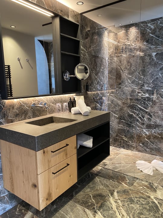 Zimmer SomVita Suites