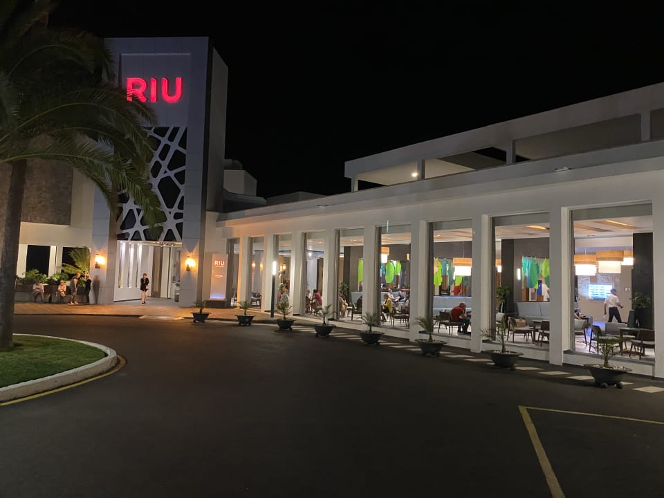 Außenansicht Hotel Riu Vistamar
