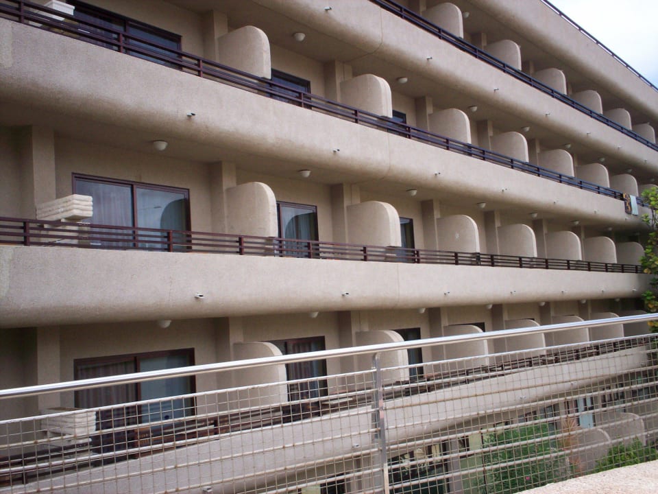 Hotel zur Straßenseite GF FANABE