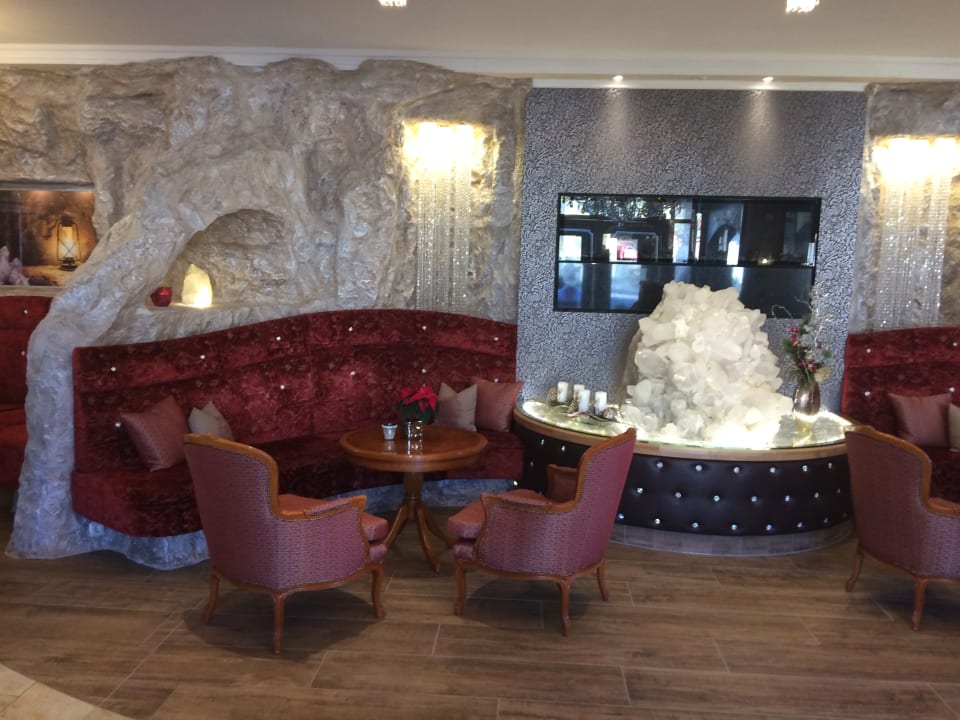 Lobby Hotel Bergknappenhof