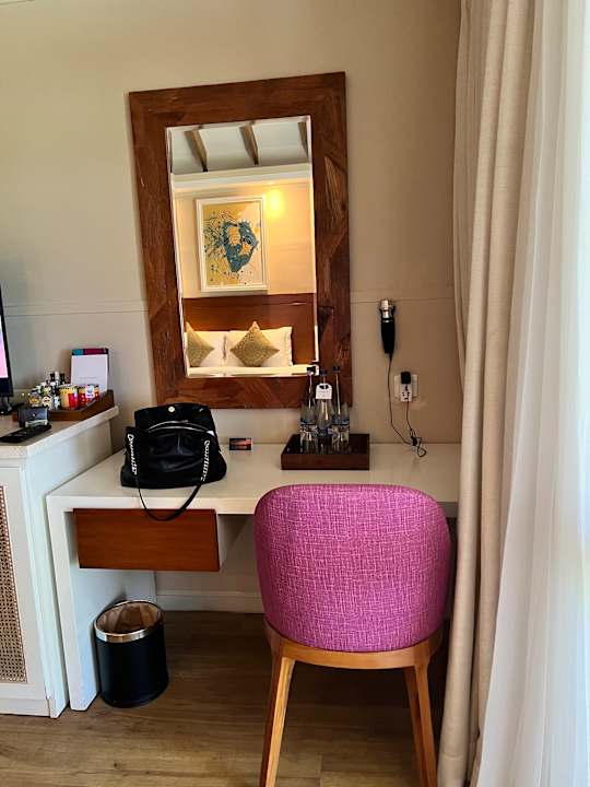 Zimmer Ellaidhoo Maldives by Cinnamon