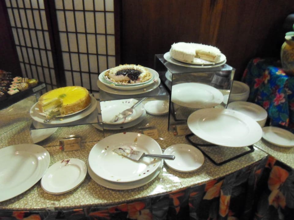 Oceanarium Restaurant Alohilani Resort Waikiki Beach