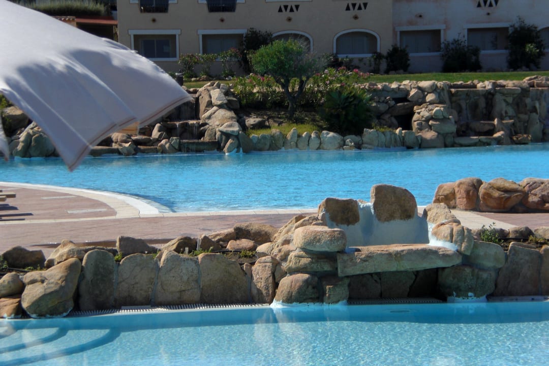 Meerwasserpools Colonna Resort
