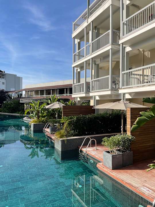 Zimmer Lara Barut Collection