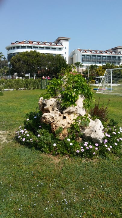 Gartenanlage Alba Queen Hotel