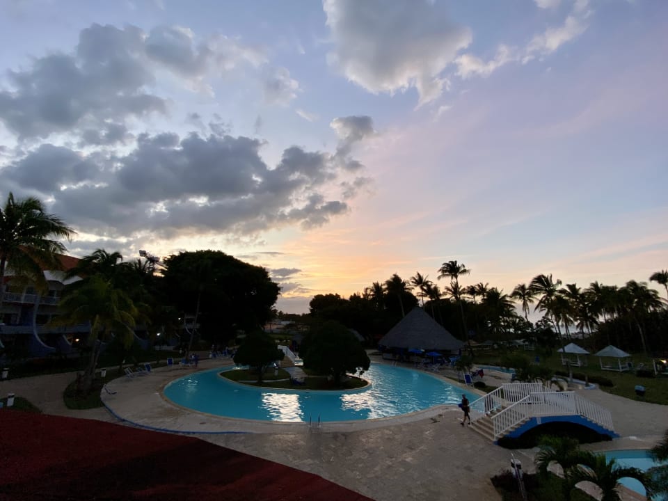 Pool Hotel Brisas del Caribe