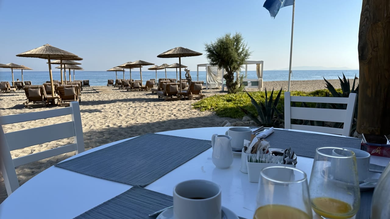 Gastro Paralos Lifestyle Beach