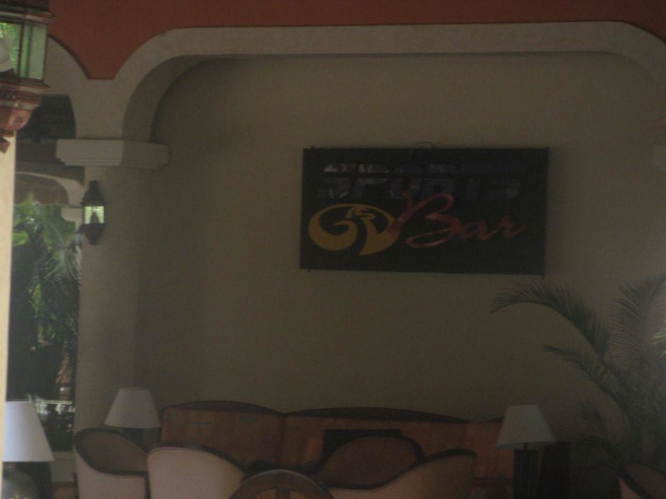 Sports Bar Grand Palladium Select White Sand Resort & Spa