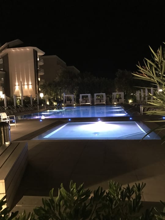 Pool Hotel Orient & Pacific