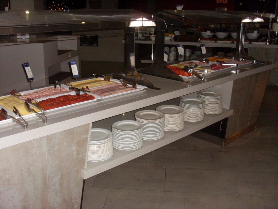 Frühs 06:00 - vorgezogenes Frühstück. Barceló Fuerteventura Castillo