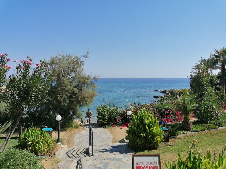 Ausblick Crystal Springs Beach Hotel