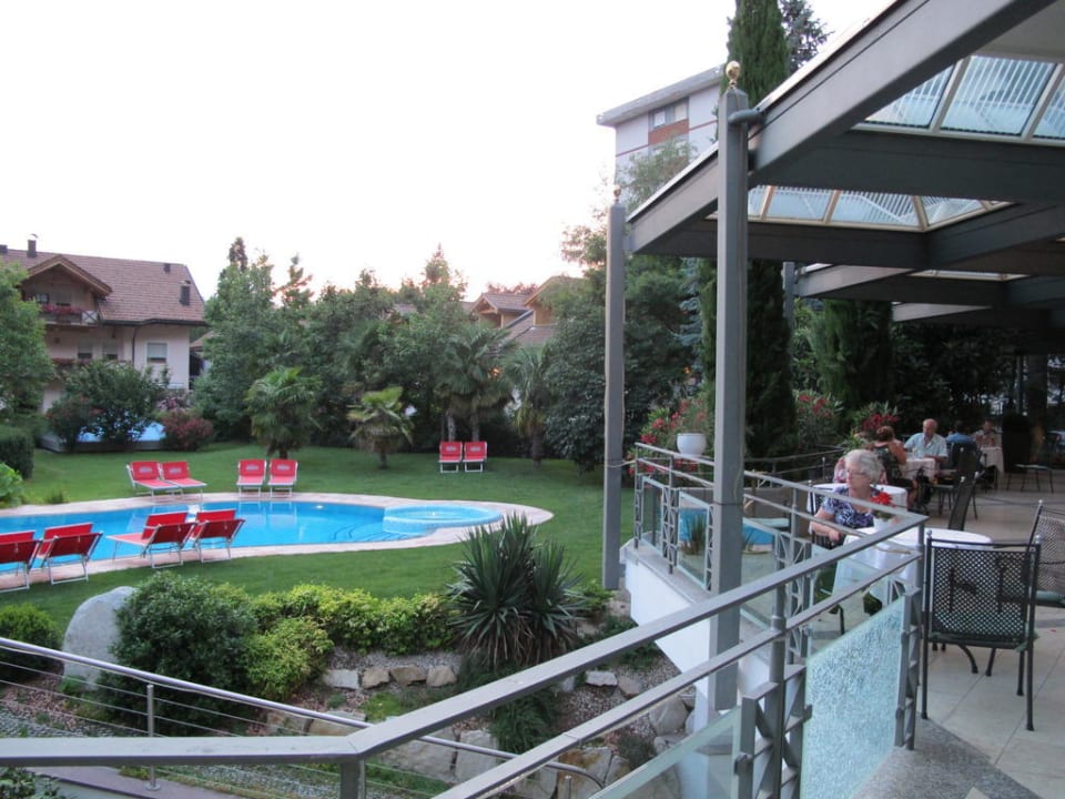 Von der Terrasse Business Resort Parkhotel Werth