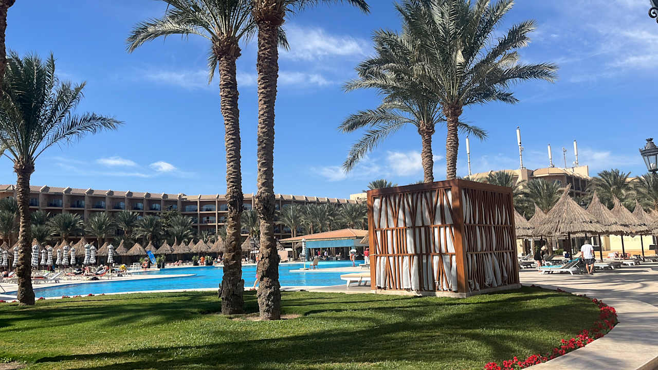 Pool Siva Grand Beach