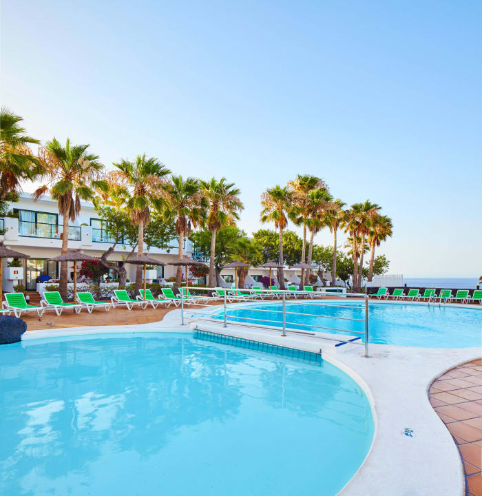 Pool Hotel THB Flora