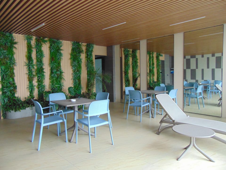Gastro D' Lecia Ha Long Hotel